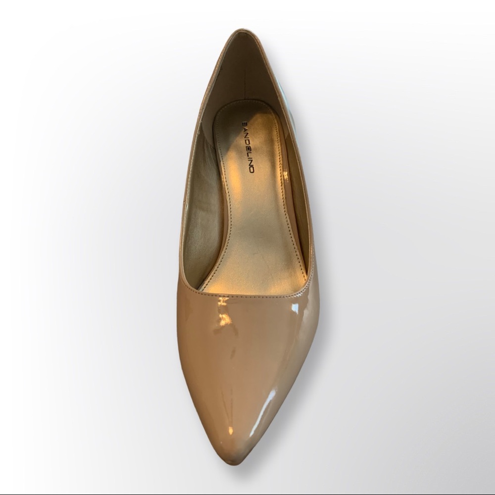 New In Box, Size 9W, Natural/Tan Bandolino Heels. - Picture 4 of 8